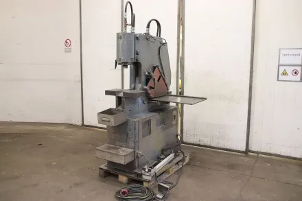 Mubea HIW 600 Profilstahlschere Stanze, 5-fach kombiniert – RESALE