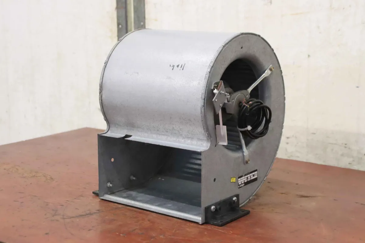 ebm Einlass Ø 190 mm Radialventilator 1080 U/min