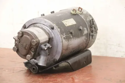 Bosch Still 0 510 415 314 GP 116-14/5.5 EFG 1.5/5004 Hydraulikpumpe für Elektrostapler 24 V 5,0 kW – RESALE