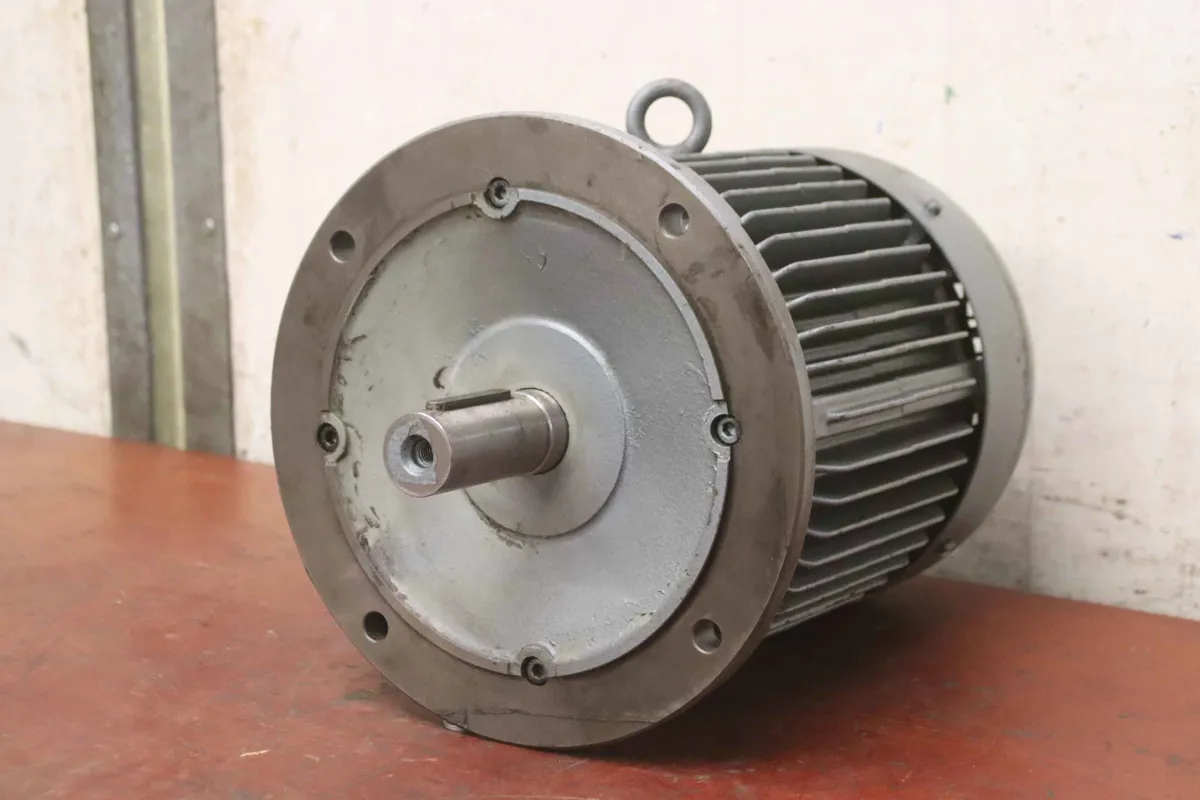 Emod 132 S/4 Elektromotor 5,5 kW 1460 U/min
