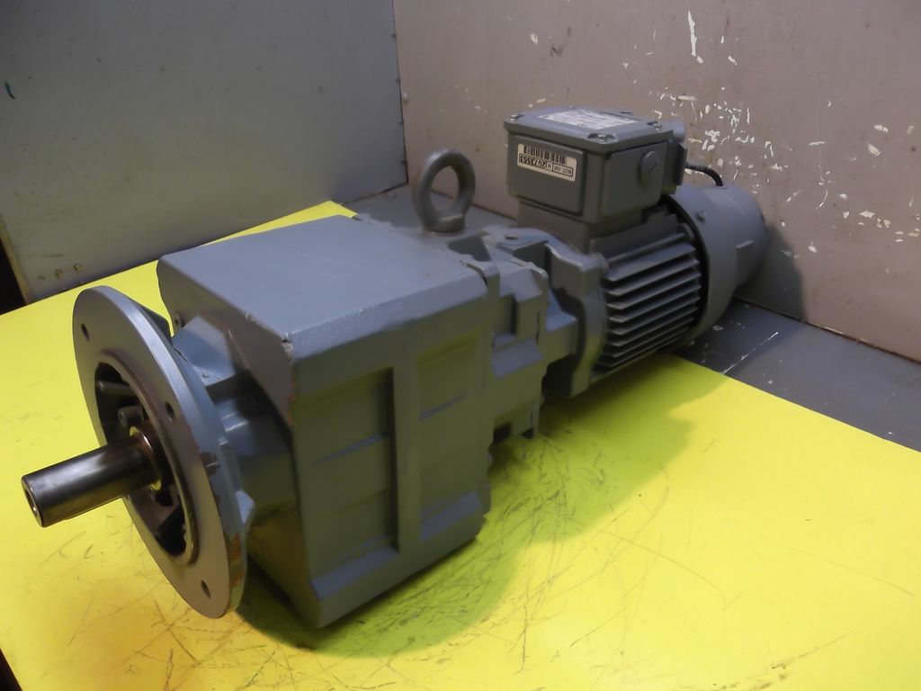 Bauer BG30Z-37/DV08MA4-TOF-ST-K/E008B5 Getriebemotor 0,37 kW 19,5 U/min