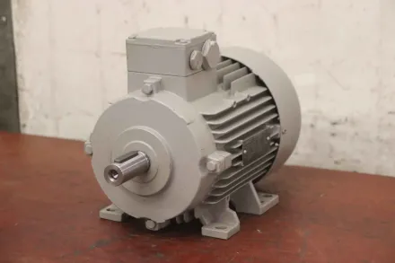 Lammers 7AA90L04 Elektromotor 1,5 kW 1420 U/min – RESALE