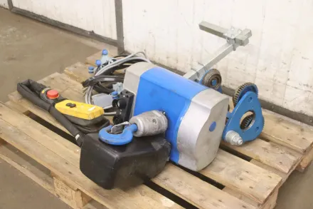 Abus GM4-  EF14 Kettenzug mit Fahrwerk 1000 kg – RESALE