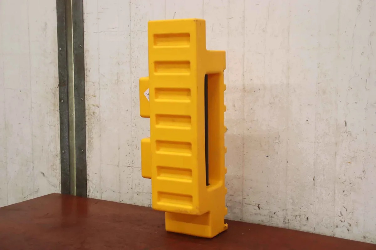 A-SAFE R-01-01-0006 100 mm Collision protection spacer 2 pieces