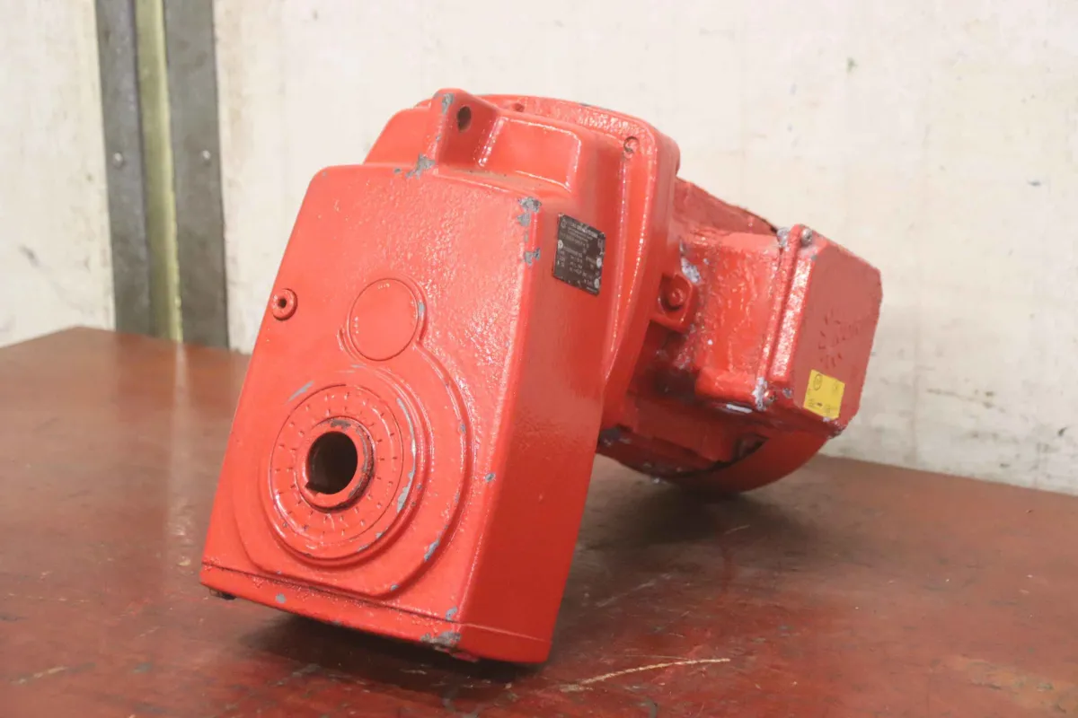 Nord SK 2282A-100 LP/4 TF Getriebemotor 2,2 kW 144 U/min