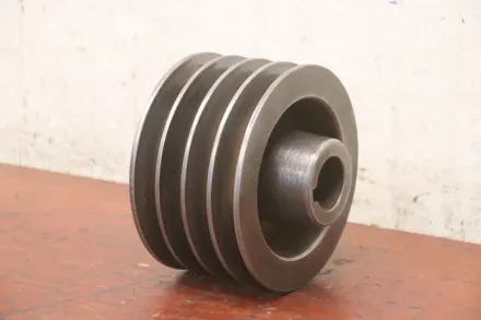 Guss 180-4 (22 mm) Keilriemenscheibe 4-rillig – RESALE