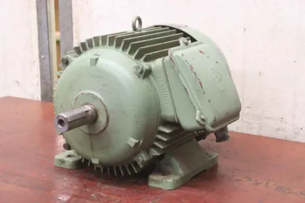 Vem KR 160 1/4 Elektromotor 10 kW 1450 U/min – RESALE