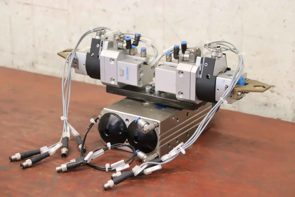 Schunk Festo SRU+35 HGDS-PP-16-P1-A-B Universalschwenkeinheit mit Schwenk-Greifeinheit