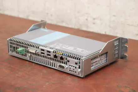 Siemens Simatic IPC427C 6ES7647-7BJ30-3XM0 Kompaktgerät Microbox PC – RESALE