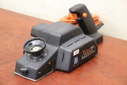 Black & Decker SR 600 Hobelmaschine – RESALE