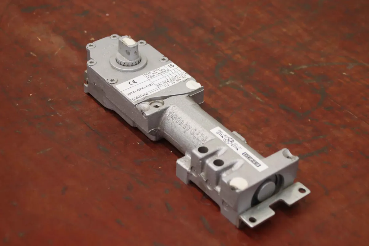 Geze TS 500 NV 0672-CPR-0121 Türschließer