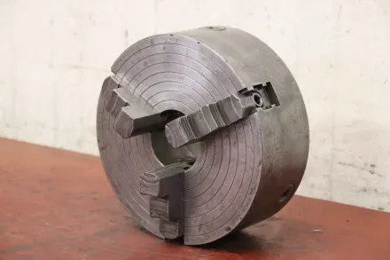 Sca Skand Chuckfabriks Ø 230 mm Präzisions-Dreibackenfutter – RESALE