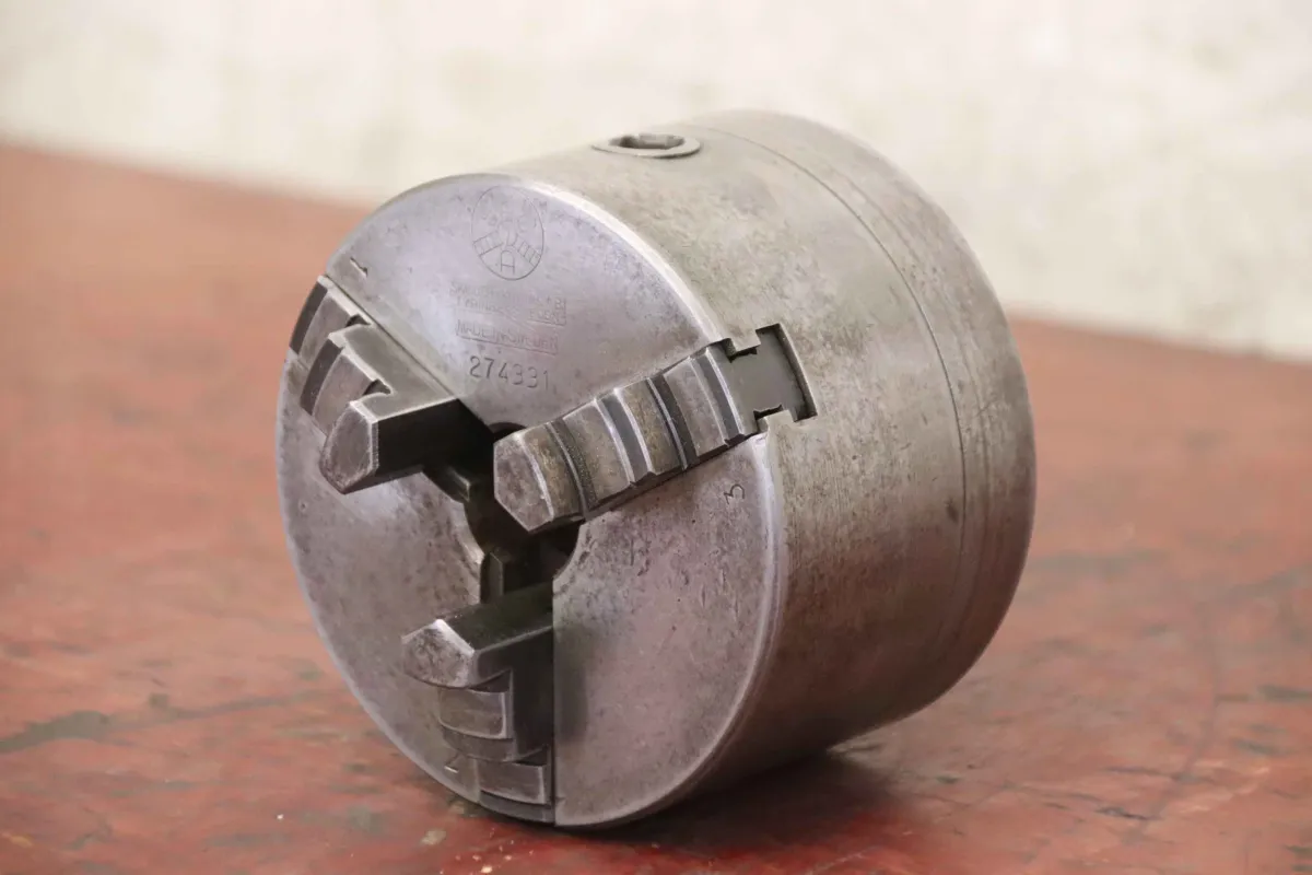 SCA Skand Chuckfabriks Ø 110 mm Dreibackenfutter