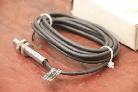 Ifm IEA3002BHBPKG/IE5260 Induktiver Sensor Näherungsschalter – RESALE