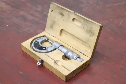 Aba 0-25 mm Bügelmeßschraube – RESALE
