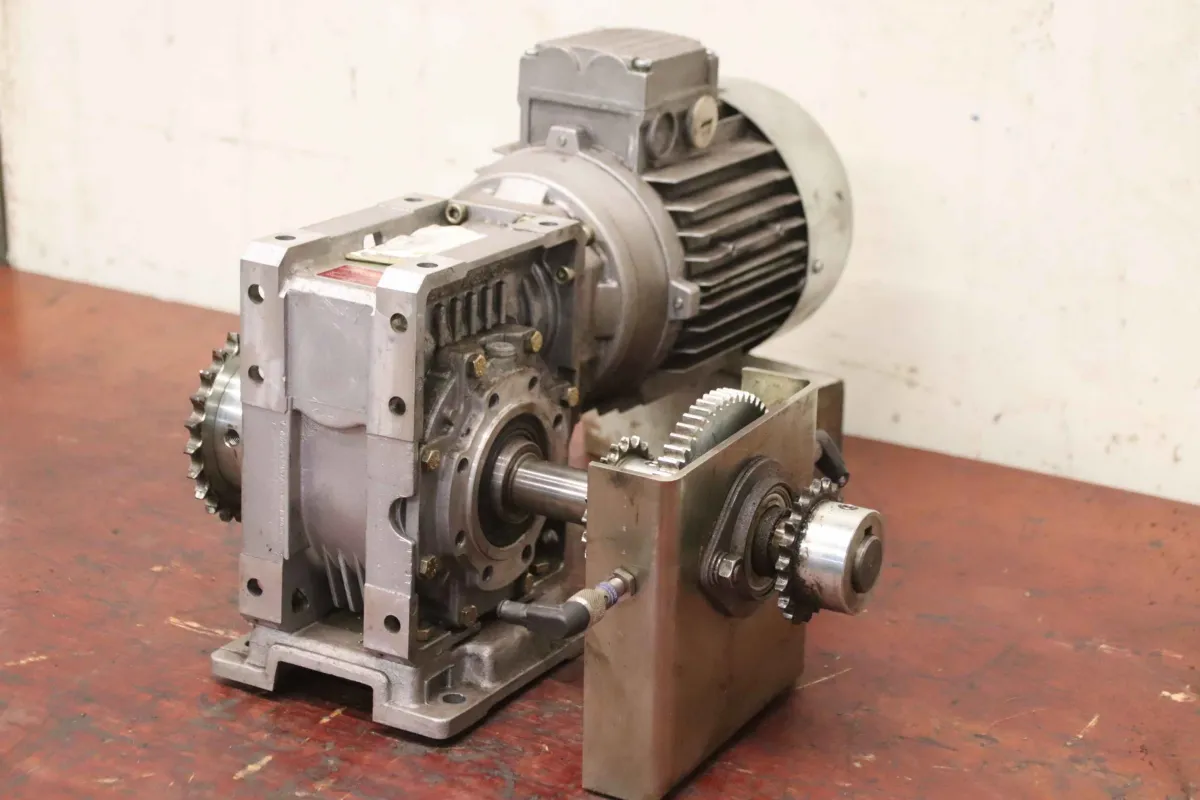 Bonfiglioli ILAPAK W63 U P80B14 Astra-STD Getriebemotor 0,75 kW 46 U/min