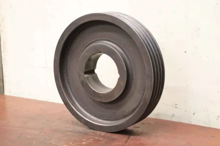 Guss 320-4 (13 mm) Konus Ø 101 - 107 mm Keilriemenscheibe 4-rillig – RESALE