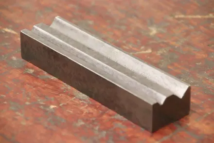 Stahl 152/40/H25 mm Anreissprisma 2 Prismen – RESALE