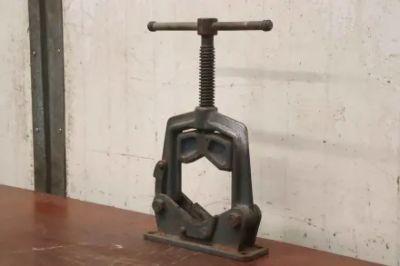 Ø 120 mm / 4,5 Rohrschraubstock – RESALE