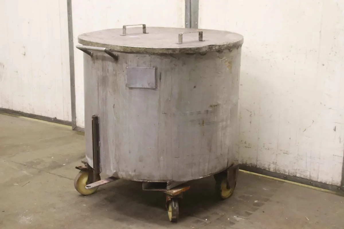 Edelstahl 540 Ltr fahrbar Behälter VA