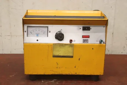 Jungheinrich DLW 12/20 SN Ladegerät für Stapler 12 V/20 A – RESALE