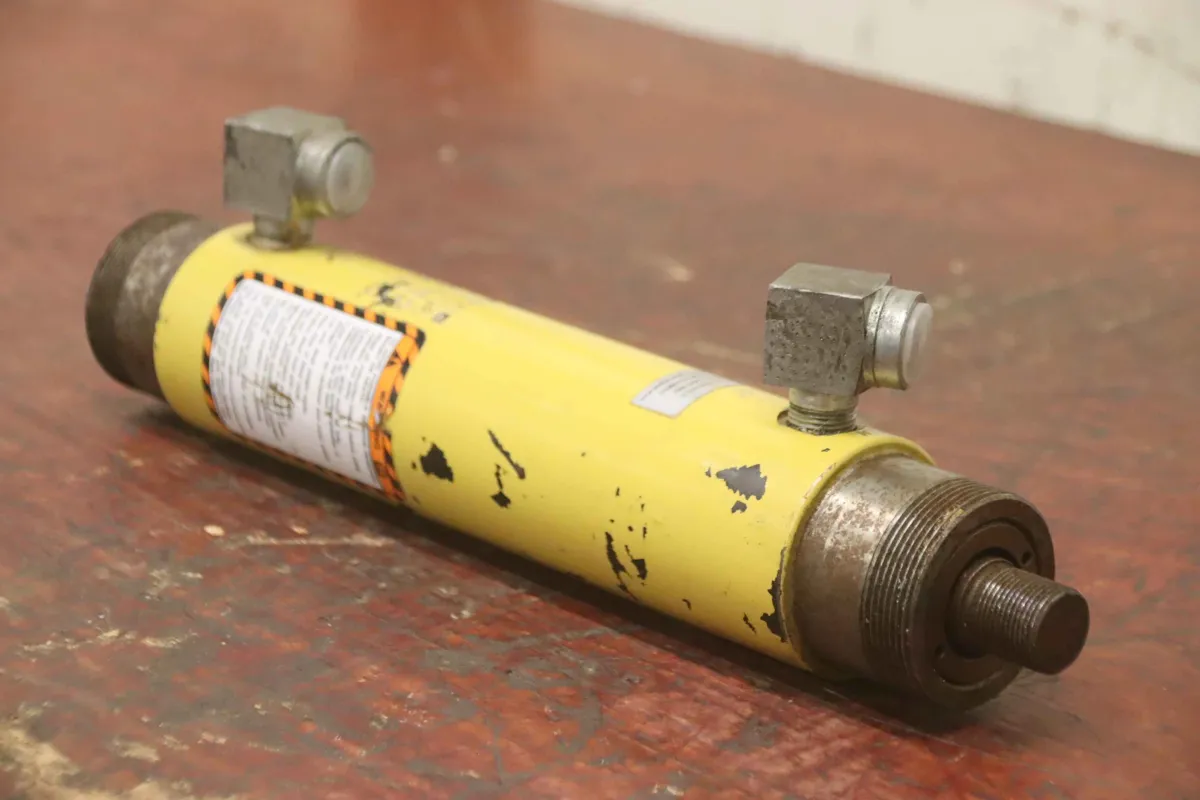 Enerpac BRD96 Hub 150 mm Hydraulikzylinder