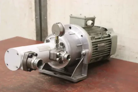 Universal Hydraulik HSSPA-3 Hydraulikpumpe – RESALE