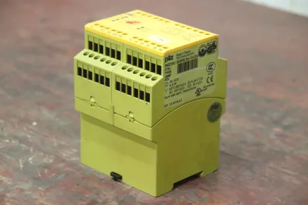 Pilz PNOZ XV3.1 30/24VDC 3n/o 1n/c 2n/o1 Sicherheitsrelais – RESALE