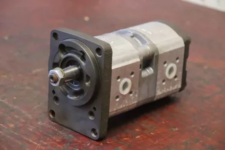 Bosch 0 510 900 006 1517 222 377 Doppelte Hydraulikpumpe – RESALE