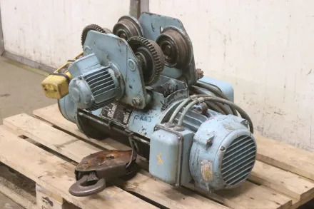 Balkancar T 10232 Kranfahrwerk mit Elektroseilzug 500 kg – RESALE