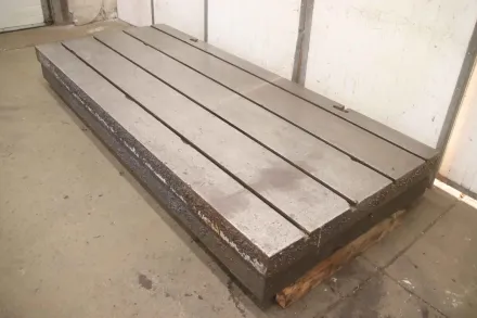 3010/1260/H295 mm Aufspannplatte mit T Nut – RESALE