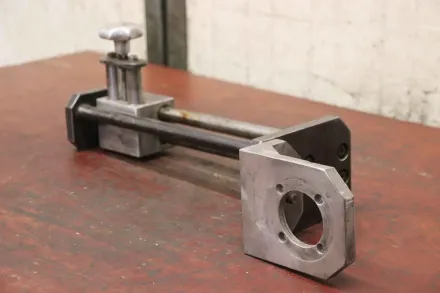 630/190/H185 mm Anschlag – RESALE