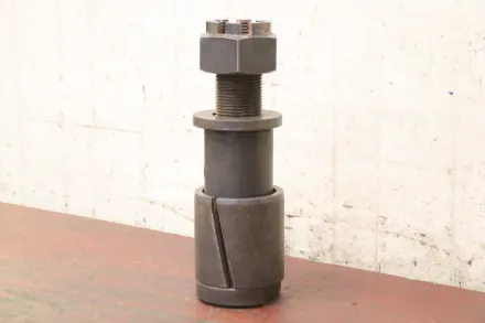 Schaft Ø 70 mm  M48 Schmierbolzen – RESALE