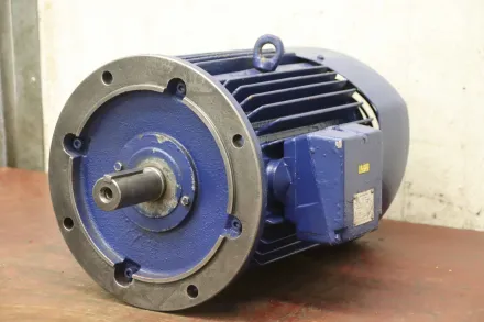 Mez AP132M-4 Elektromotor 7,5 kW 1450 U/min – RESALE