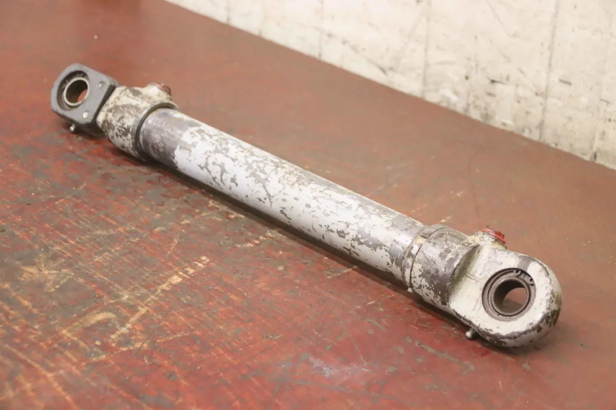 Orsta B2-40/18x320/3 Hub 320 mm Hydraulikzylinder