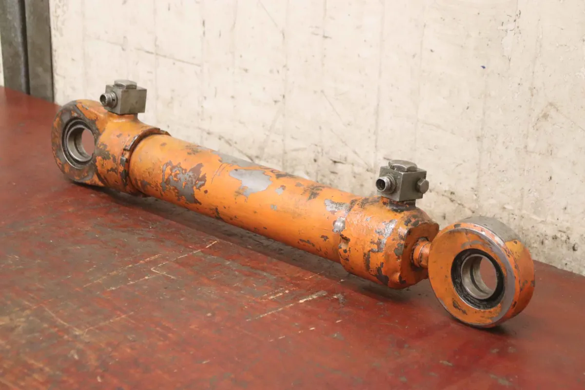 Orsta B2-63/28x320 Hub 320 mm Hydraulikzylinder