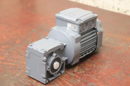 Sew-Eurodrive WA10/T DRN63MS4 Getriebemotor 0,12 kW 23 U/min – RESALE