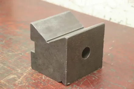 Stahl 140/130/H130 mm 121° Anreissprisma – RESALE