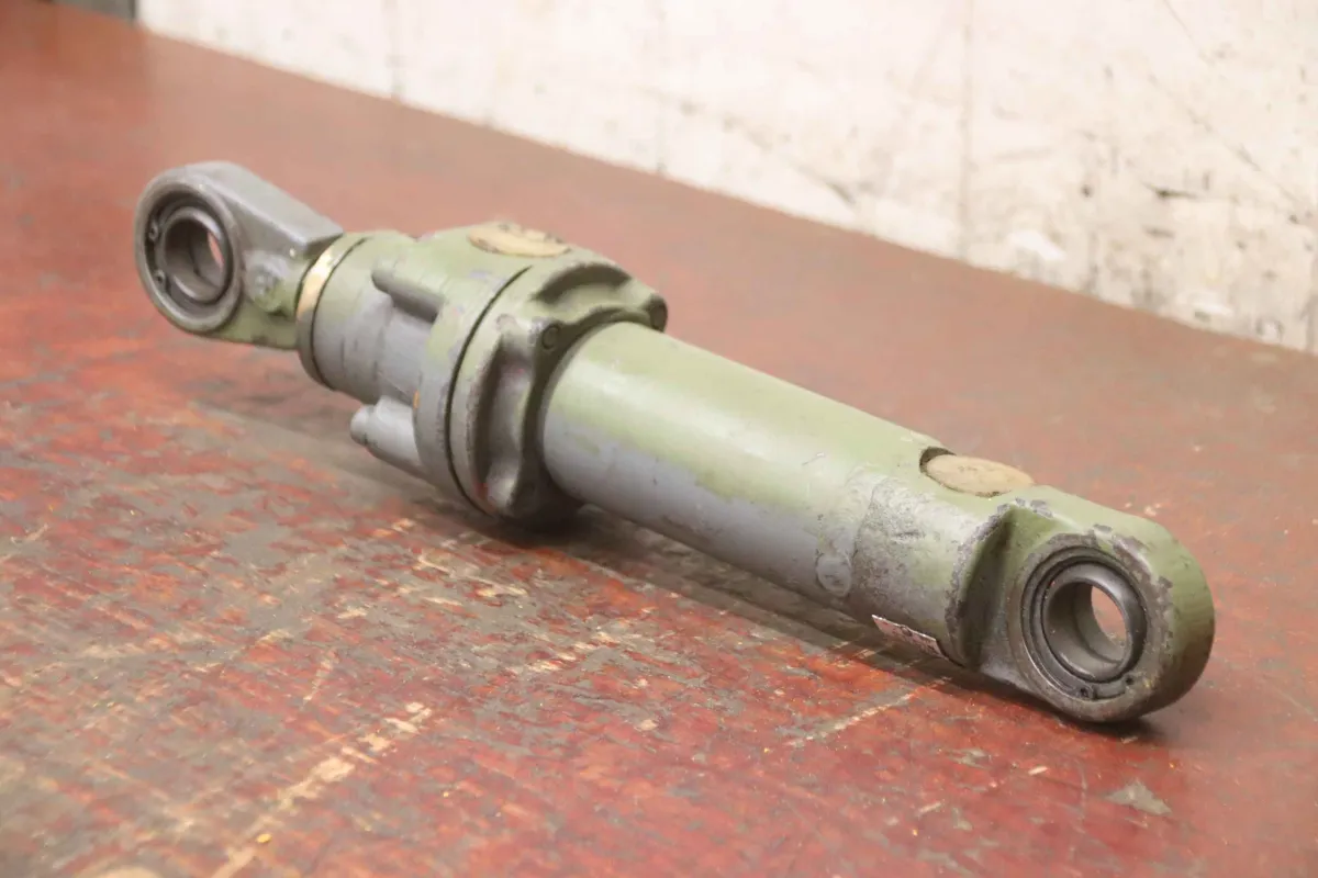Rexroth CD200B40/28/50 Hub 50 mm Hydraulikzylinder