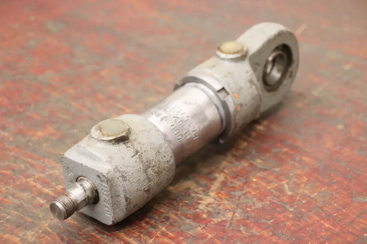 Orsta B2-40/25x63 /OW Hub 63 mm Hydraulikzylinder