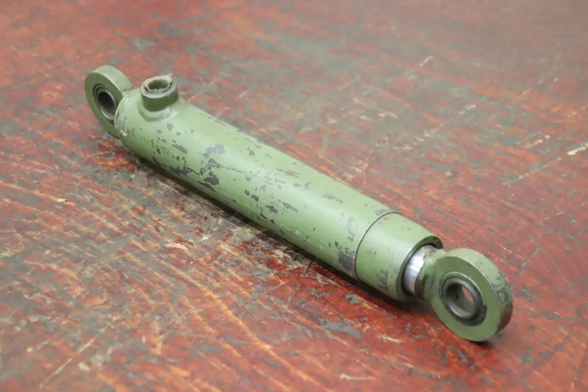 Hub 205 mm Hydraulikzylinder