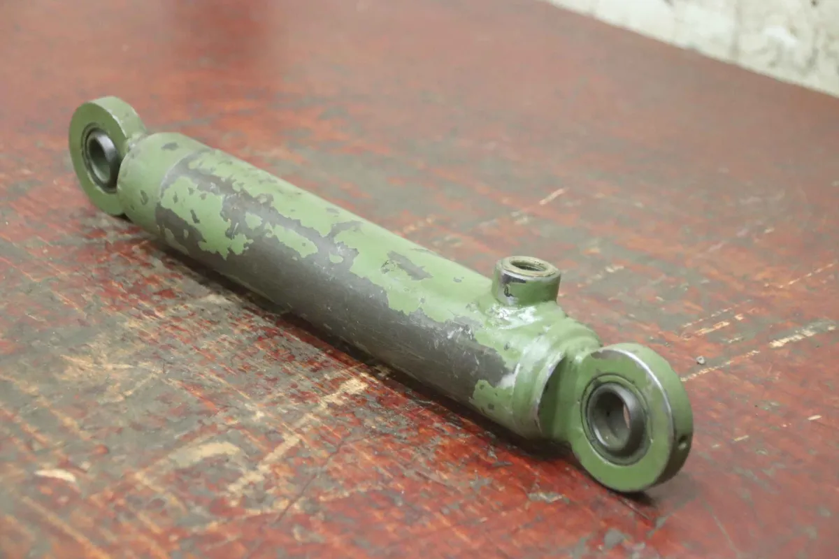 Hub 200 mm Hydraulikzylinder