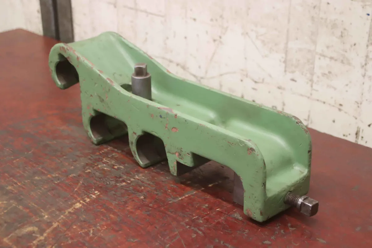 105/155/H450 mm Halter für Zug- und Leitspindel