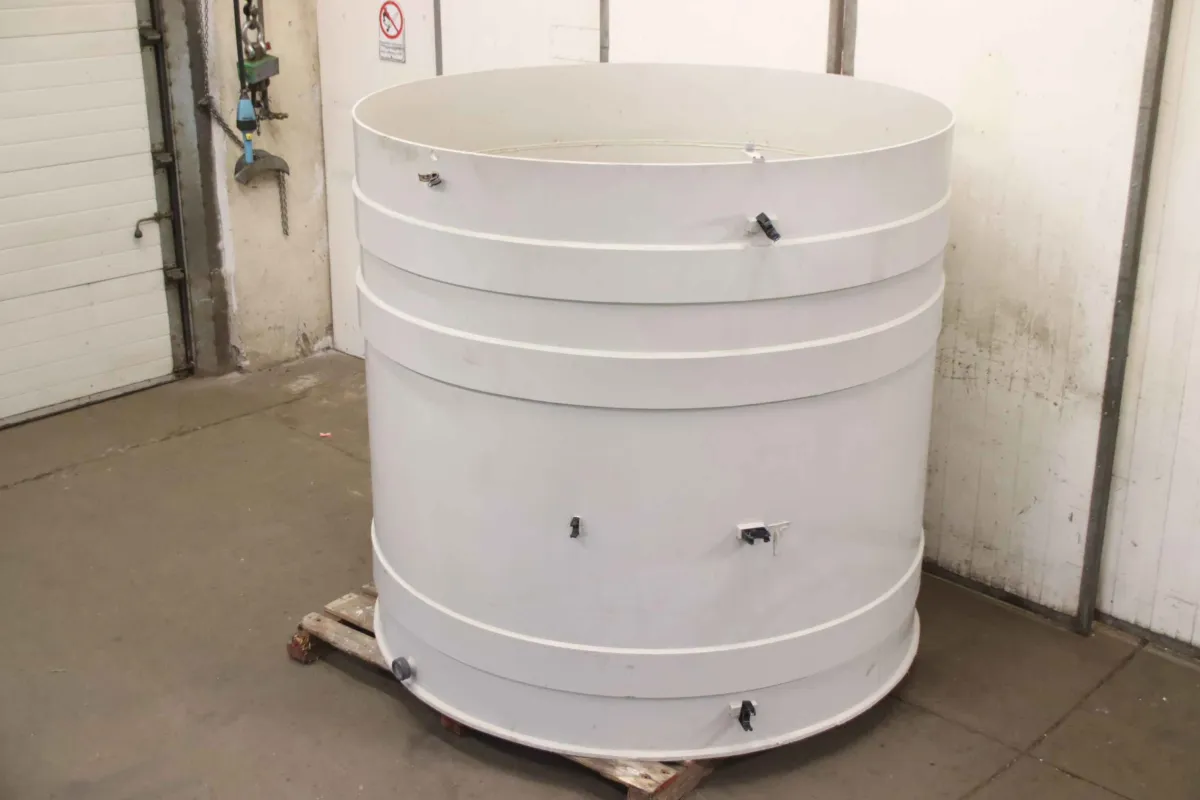 Kunststoff Ø 1930 x 1815 mm Behälter 5000 Liter