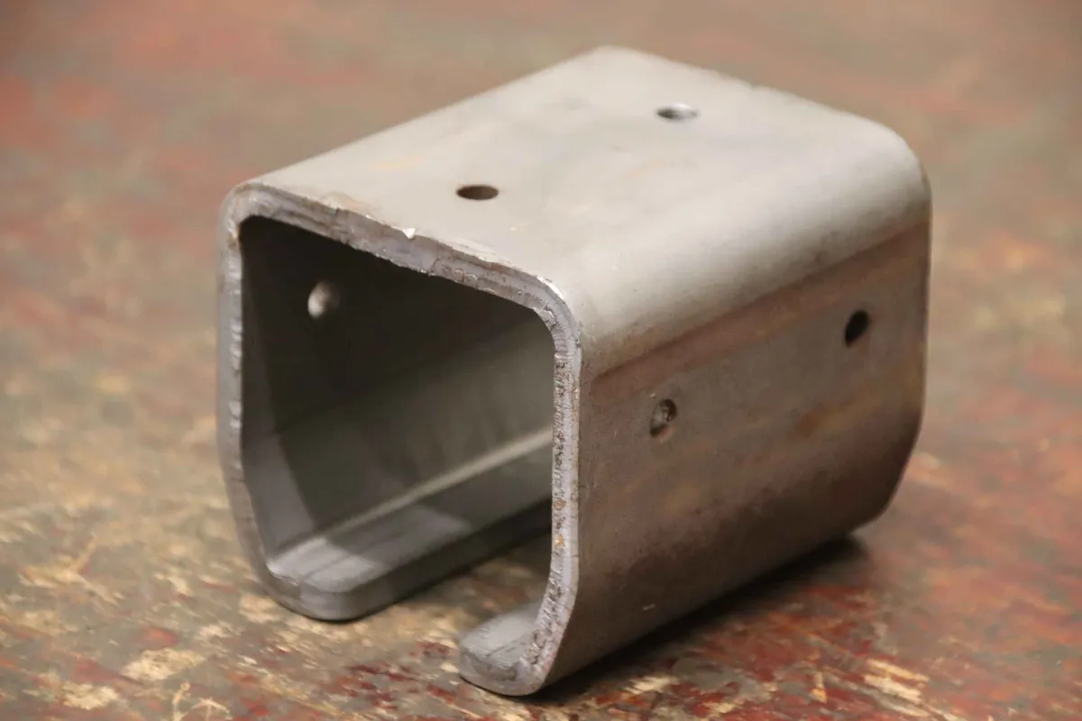 Helm HL 80 x 90 mm Helmschiene