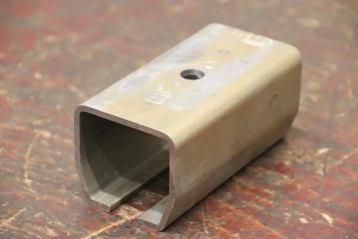 Helm Profil 500 Länge 125 mm Helmschiene