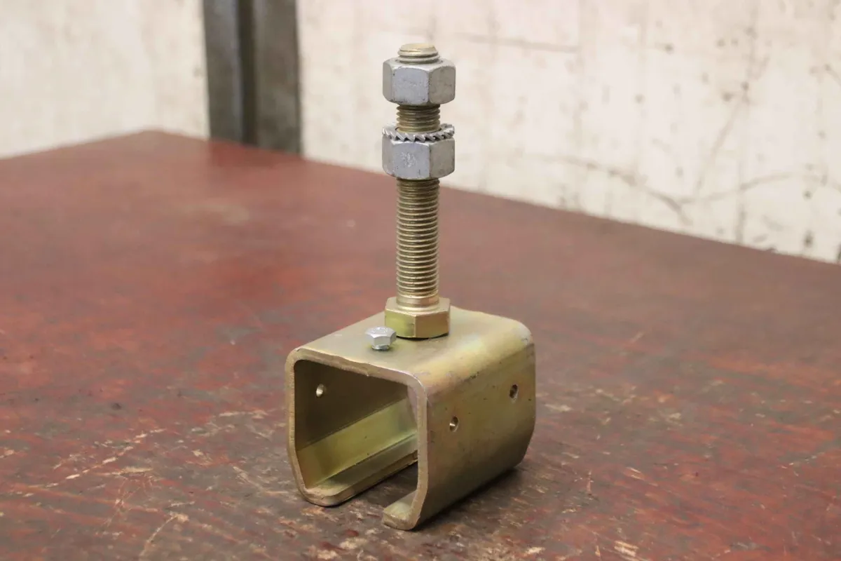 Helm 1998 Breite 80 mm Schiebetor-Muffe