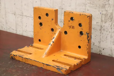 Guss 325/198/H222 mm Aufspannwinkel – RESALE
