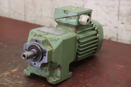 Keb G 1.2 C DK 63 G 4 /TS140 Getriebemotor 0,18 kW 36 U/min – RESALE