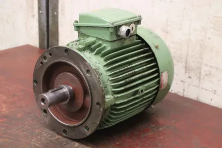 Emod 132S/2AB Elektromotor 9,2 kW 2900 U/min – RESALE